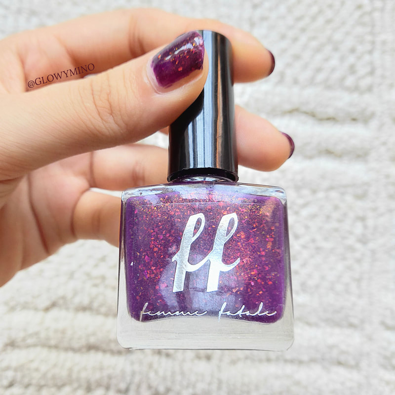 Picture of the nail polish bottle