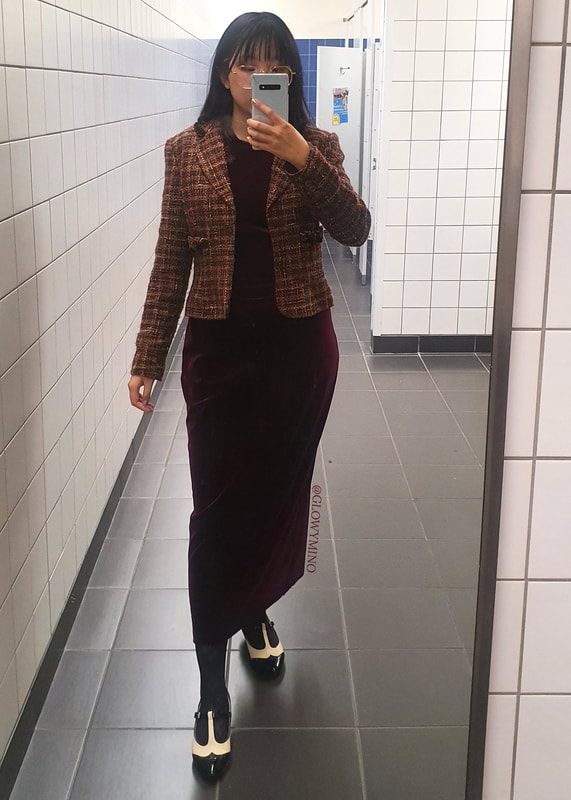 Mirror selfie of my first outfit from issue 10's pub night, which was the outfit I wore to iftar